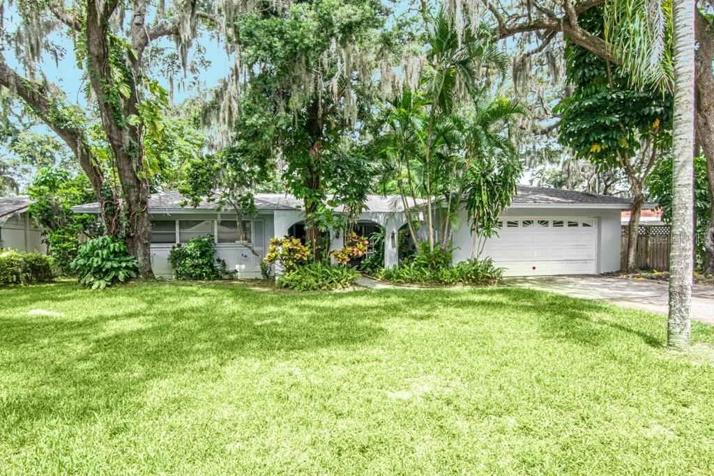 348 Velma Dr., Largo, FL 33770