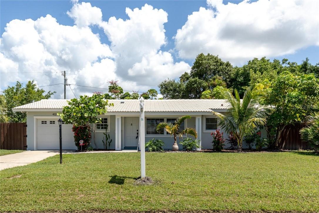 4121 52nd Ave., St Petersburg, FL 33711