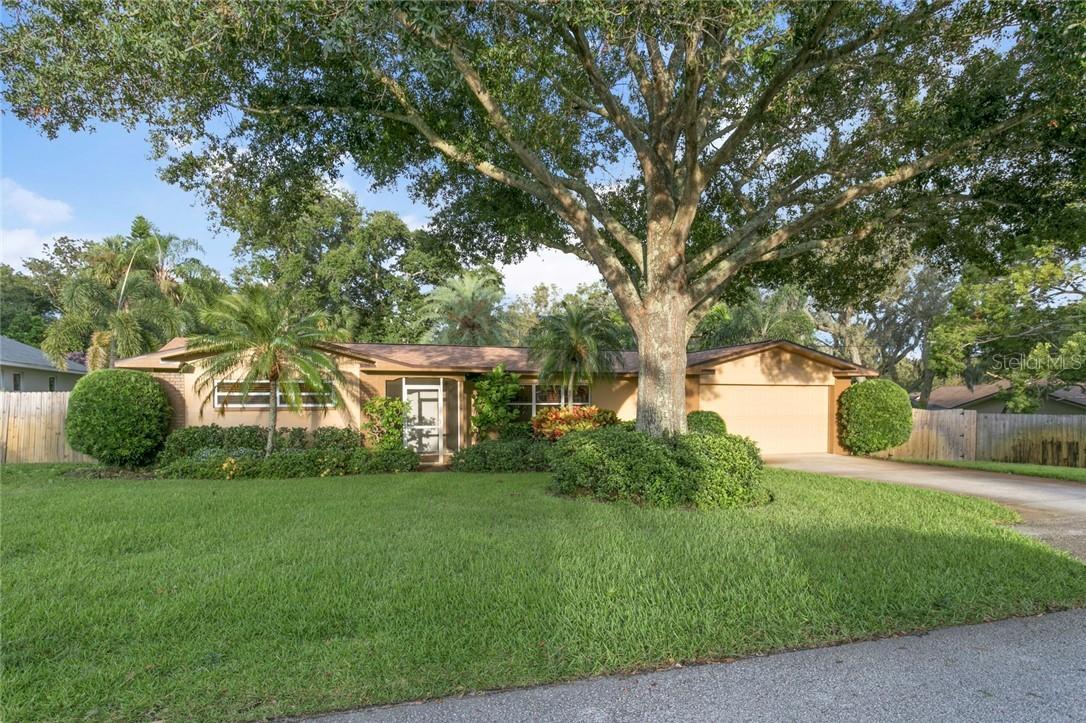 395 Overbrook Blvd., Largo, FL 33770