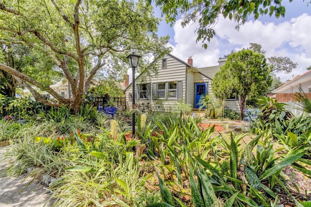 125 22nd Ave., St Petersburg, FL 33705