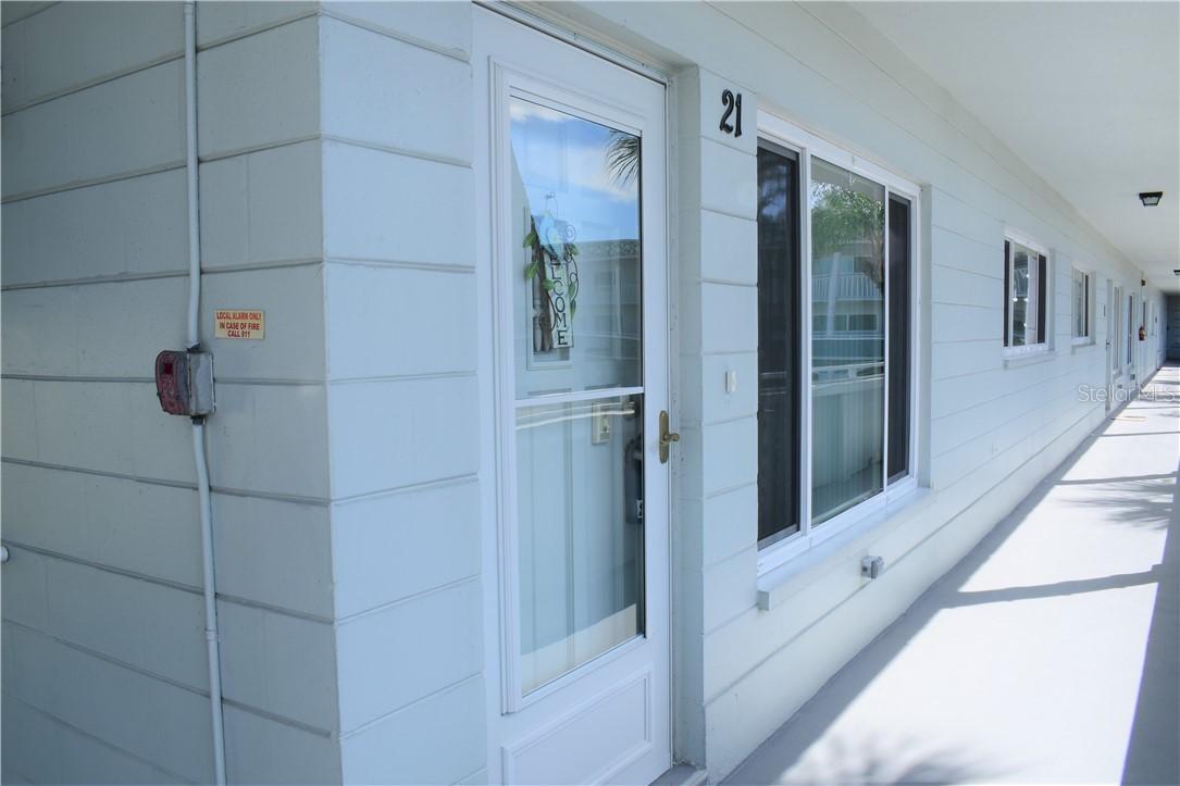 2381 Ecuadorian Way #21, Clearwater, FL 33763