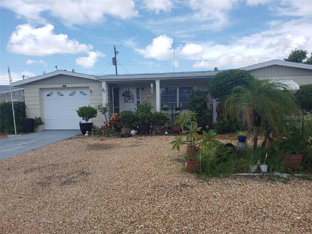 4909 Vision Ave., Holiday, FL 34690