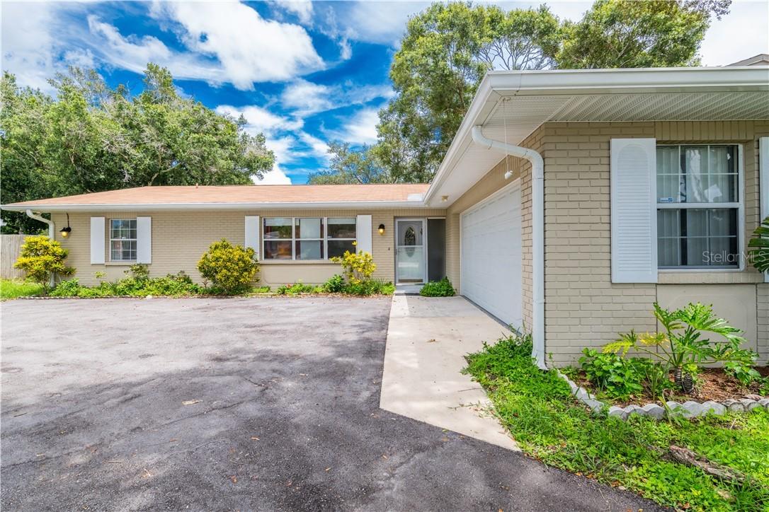 919 Keene Rd., Largo, FL 33771