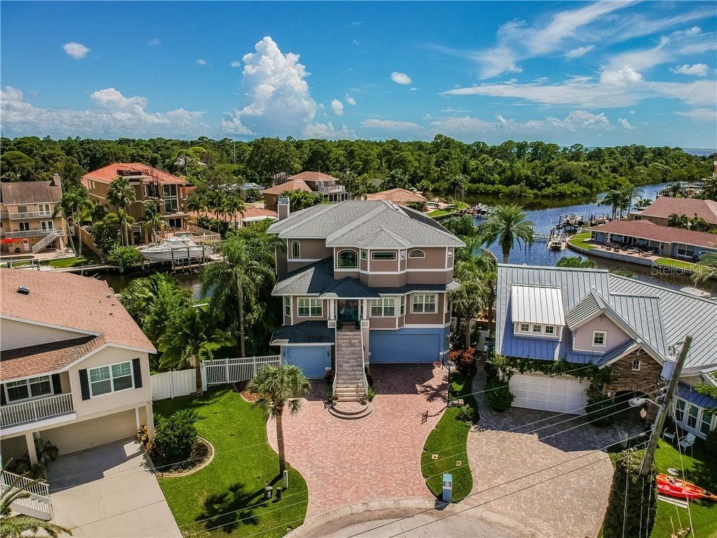 340 Westwinds Cir., Palm Harbor, FL 34683