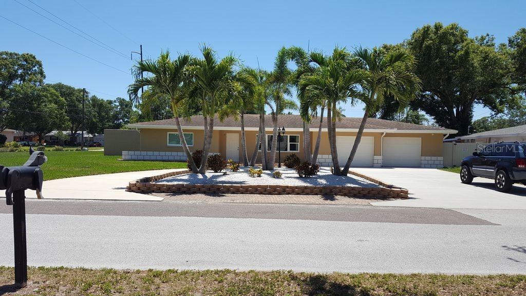 5224 48th Ter., St Petersburg, FL 33709