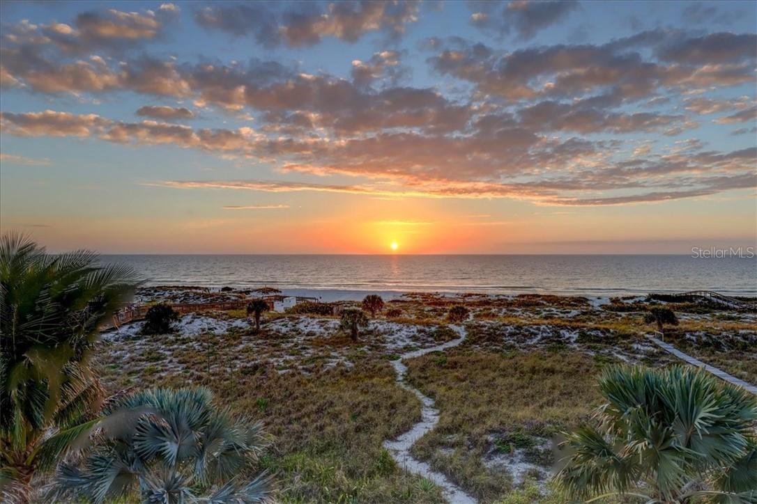 1176 Mandalay Point, Clearwater, FL 33767