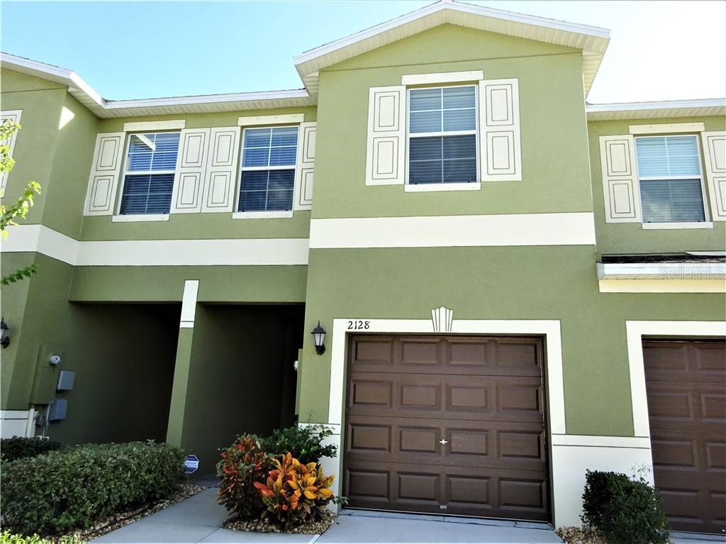 2128 Golden Falcon Dr., Ruskin, FL 33570