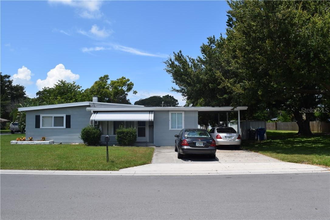 301 Howard Dr., Largo, FL 33770
