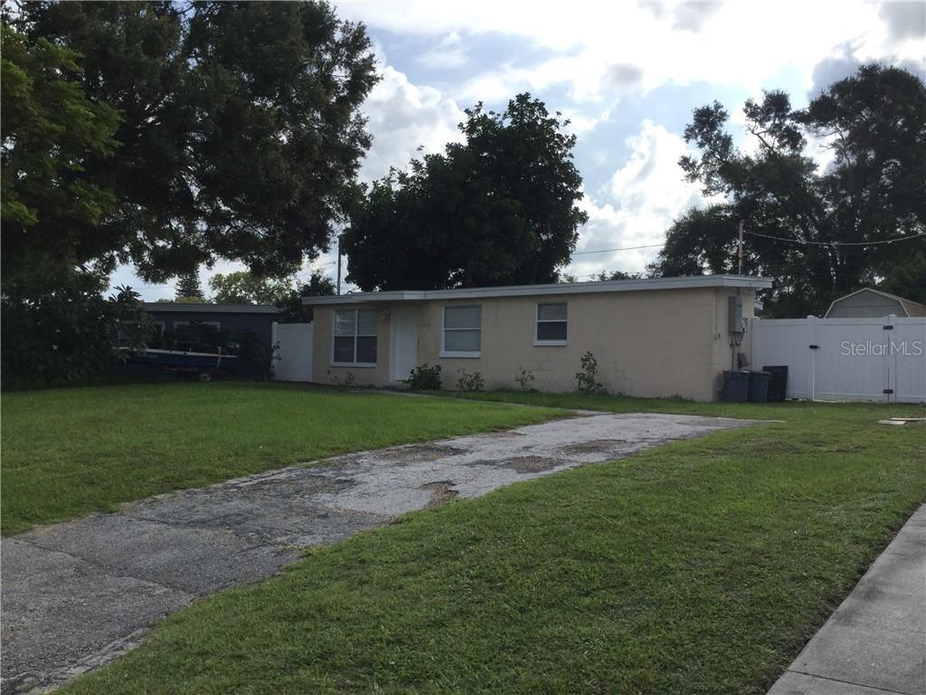 9217 86th Way, Seminole, FL 33777