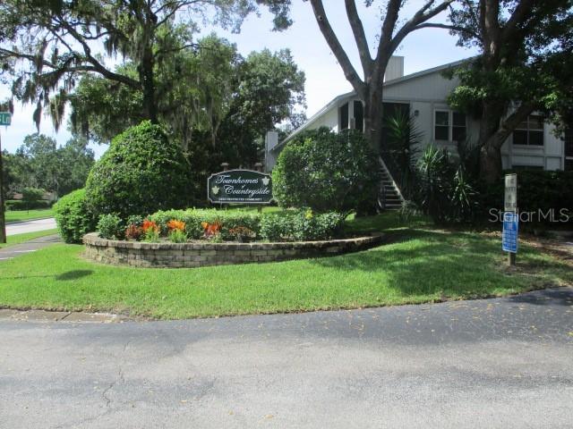 3607 Whispering Oaks Ln. #406, Palm Harbor, FL 34684