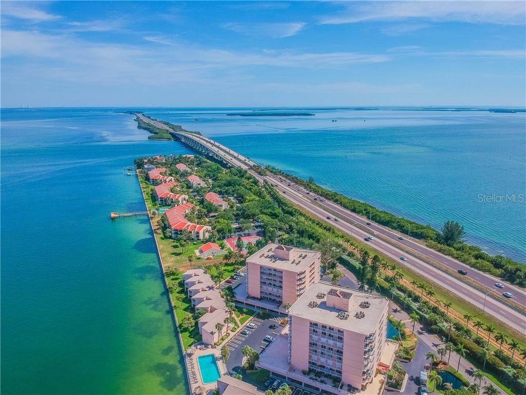 7432 Sunshine Skyway Ln. #305, St Petersburg, FL 33711