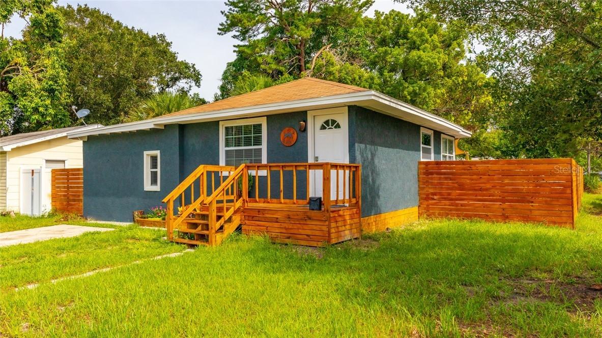 4601 17th Ave., St Petersburg, FL 33711