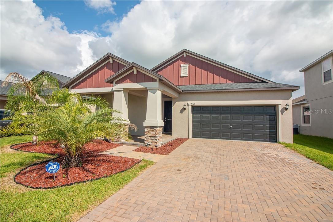 9929 Victory Gallop Loop, Ruskin, FL 33573