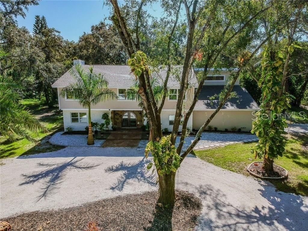 9174 98th Ave., Seminole, FL 33777