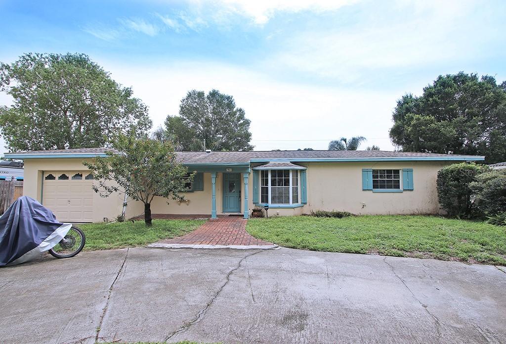1921 Country Club Rd., St Petersburg, FL 33710