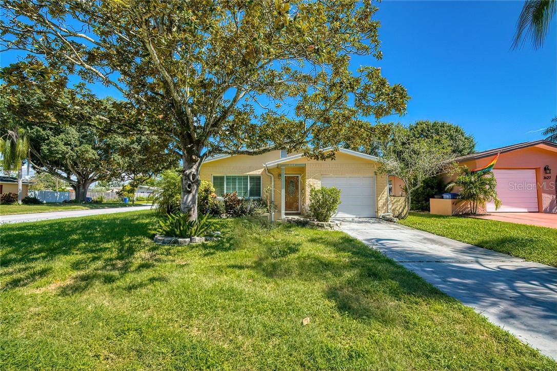 3639 15th Ave., St Petersburg, FL 33713
