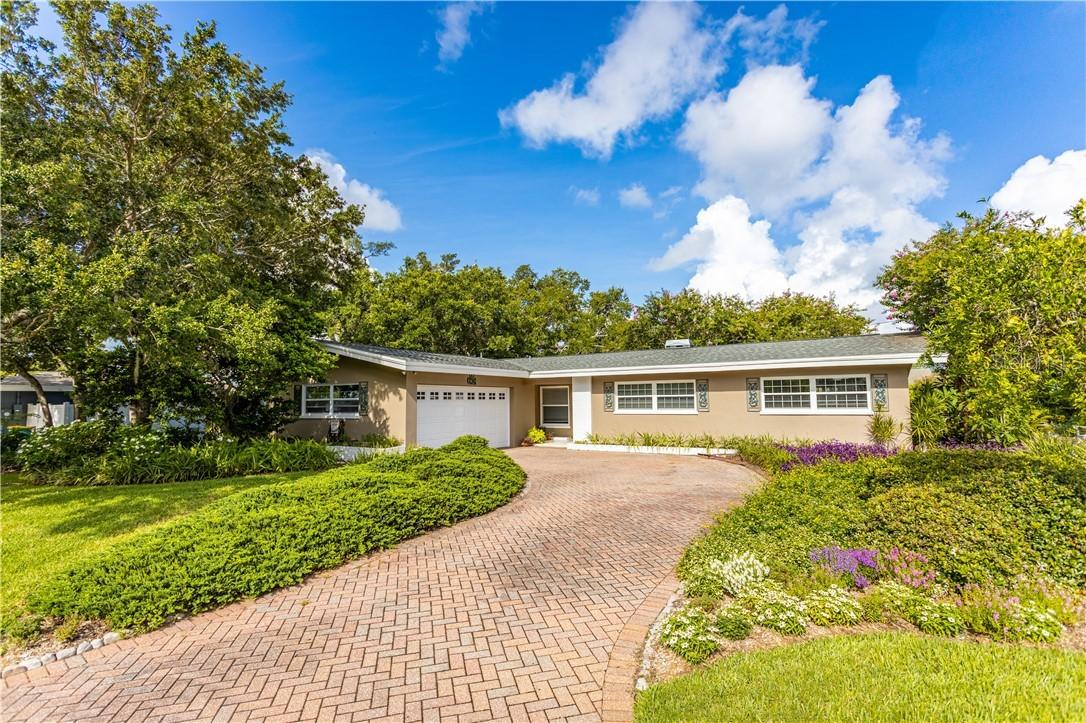 302 Bamboo Ln., Largo, FL 33770