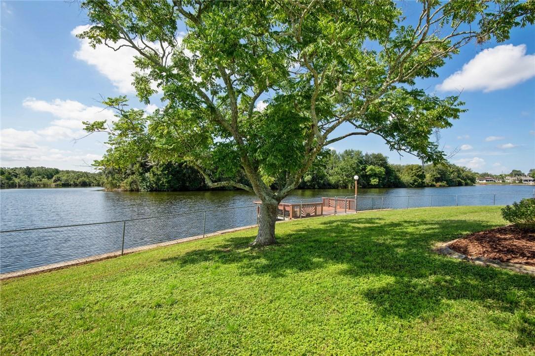 5738 Ivy Ln., Holiday, FL 34690