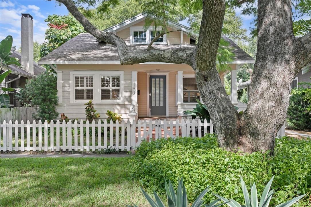 1424 1st St., St Petersburg, FL 33704