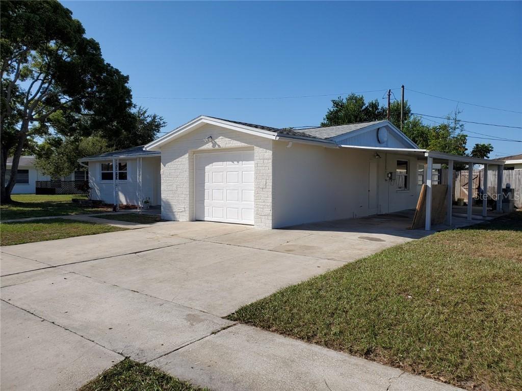 1313 Chancellor Dr., Holiday, FL 34690