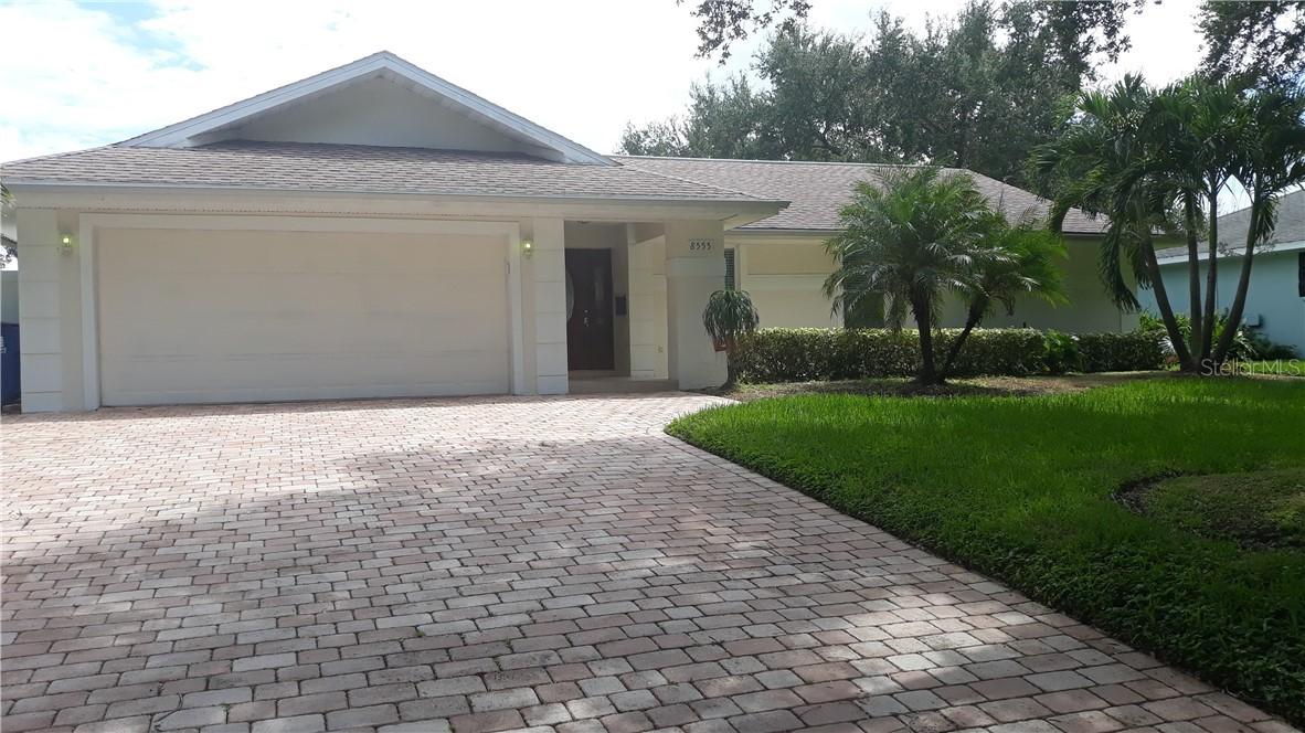 8555 Macoma Dr., St Petersburg, FL 33702