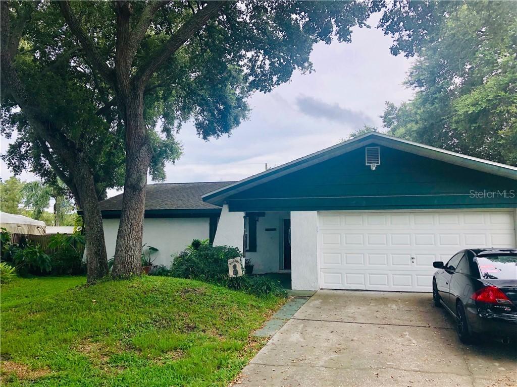 1201 Rosewood St., Largo, FL 33770