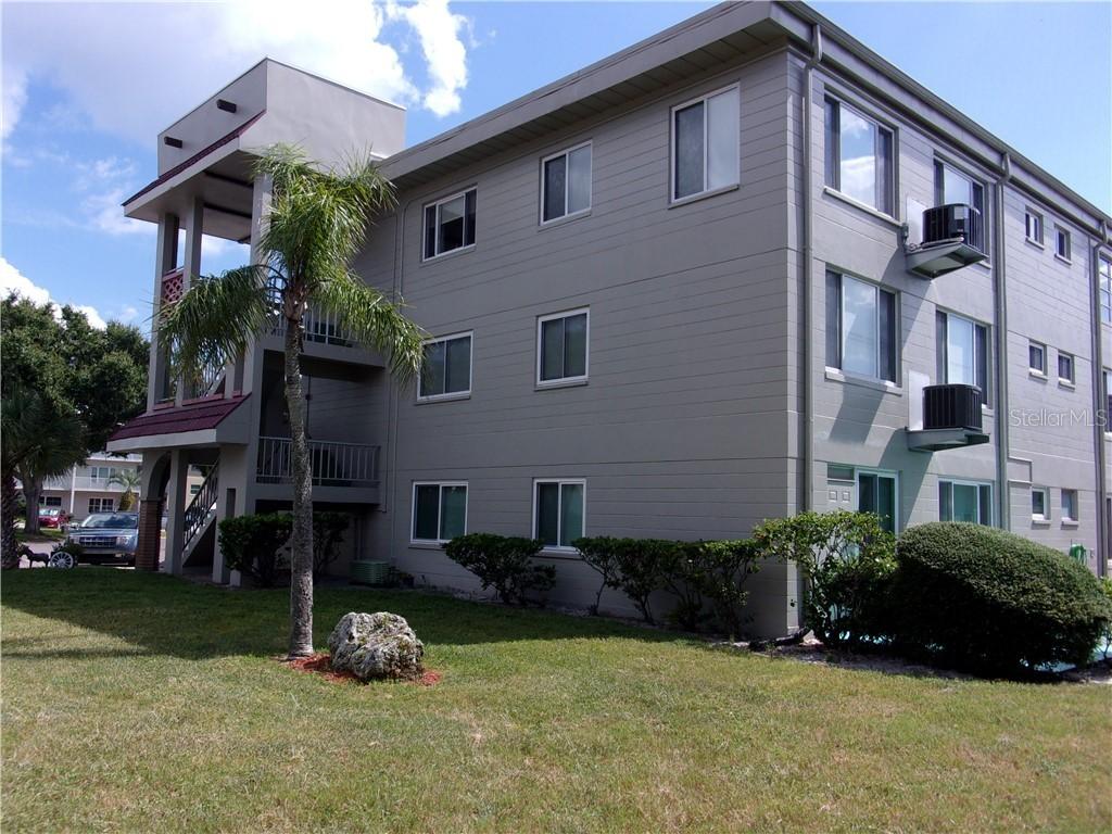 2072 Australia Way #40, Clearwater, FL 33763