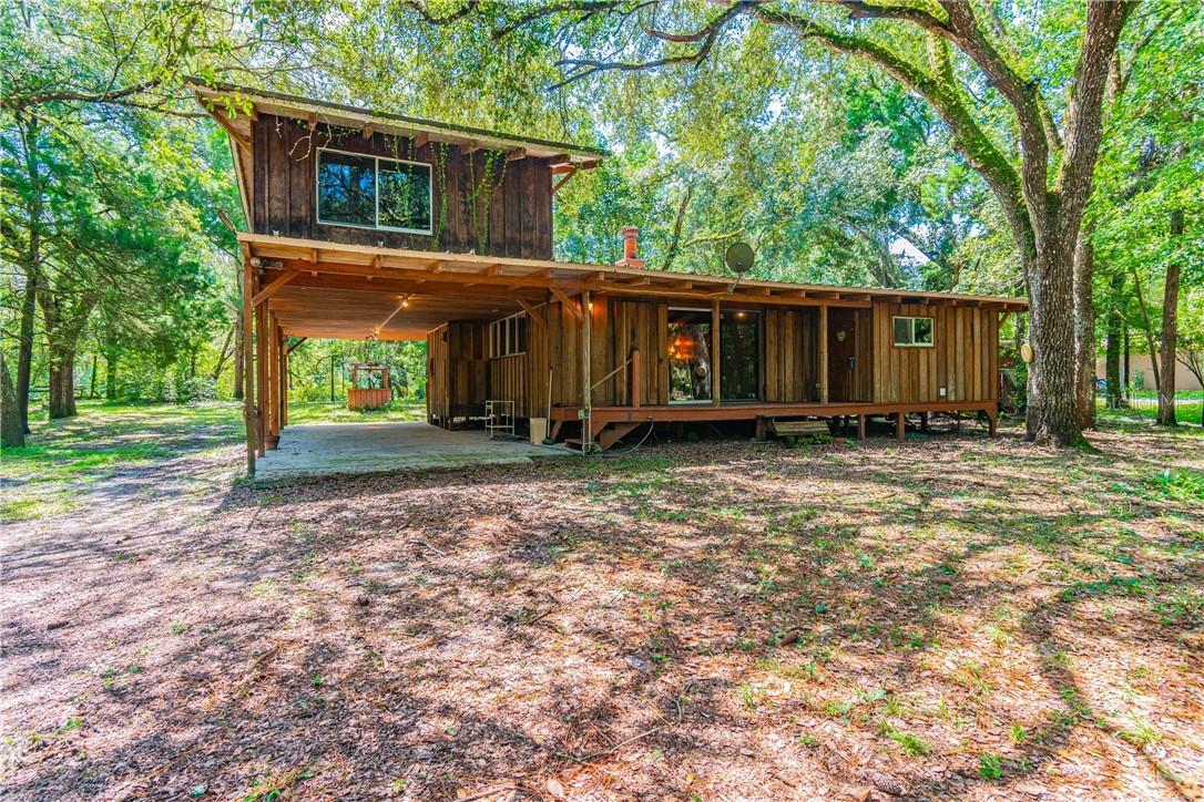 6204 Cyril Dr., Dade City, FL 33523