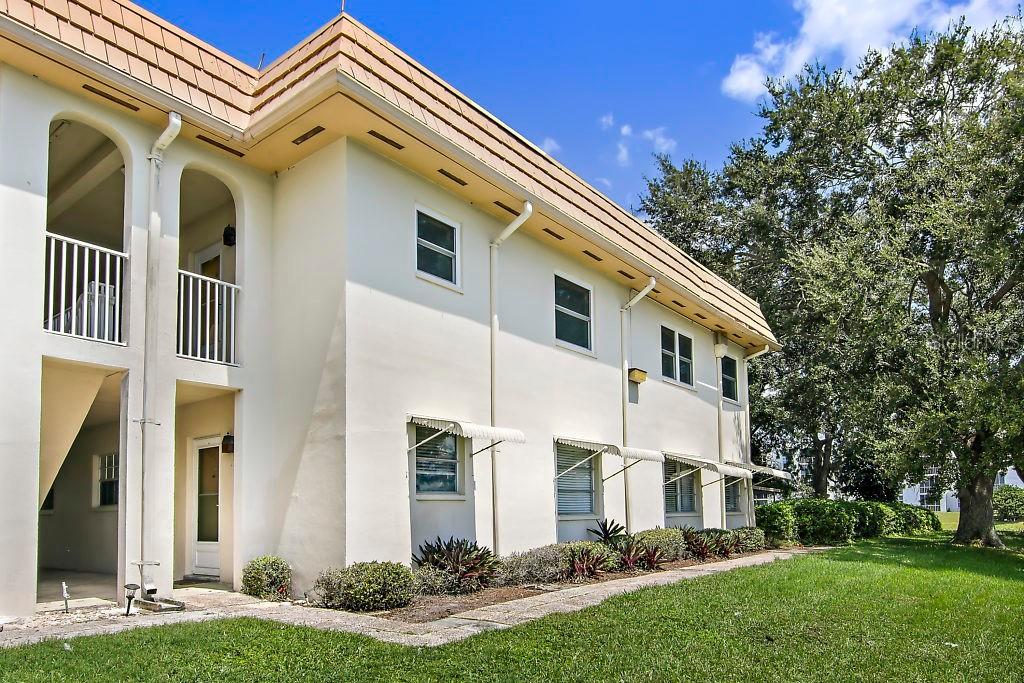 3850 13th Ave. #105, St Petersburg, FL 33713