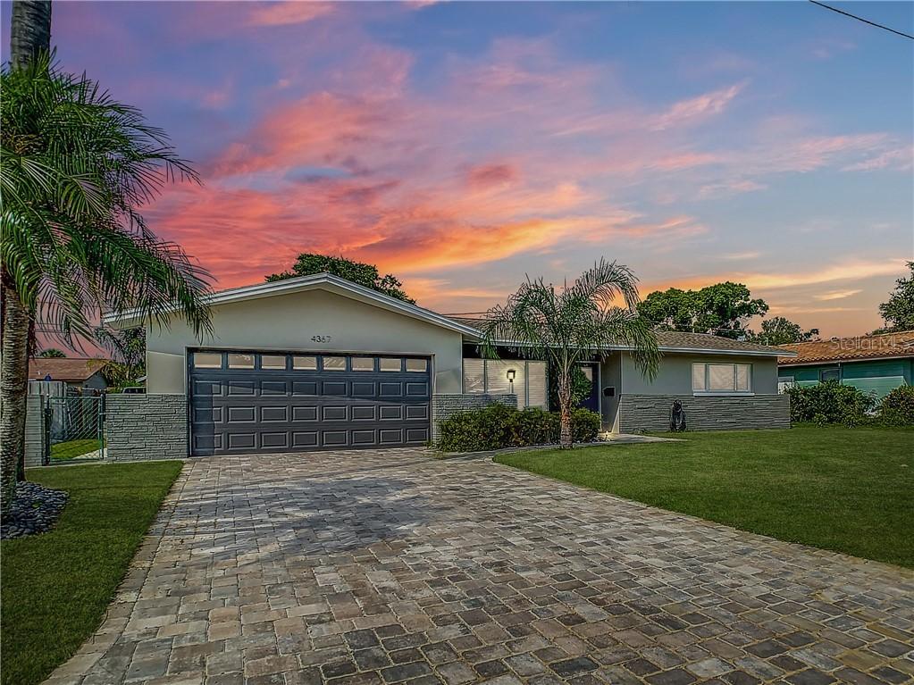 4367 50th Pl., St Petersburg, FL 33711