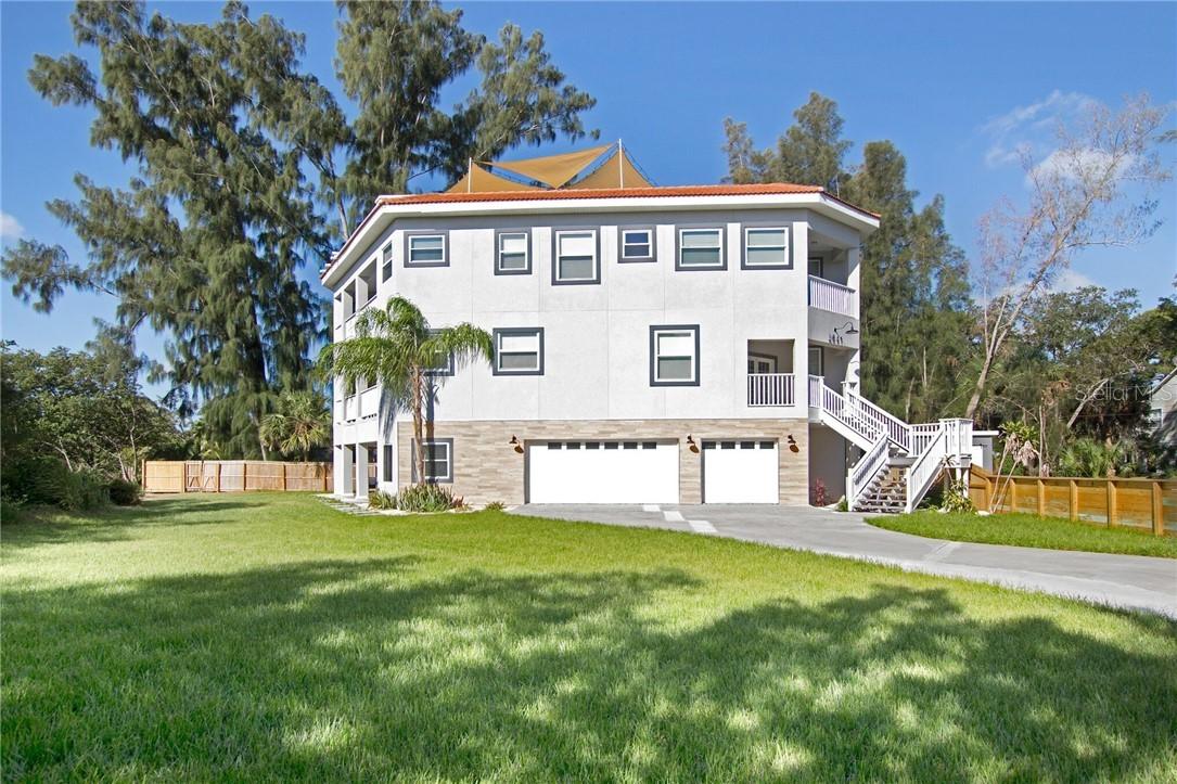 2641 Quincy St., Gulfport, FL 33711