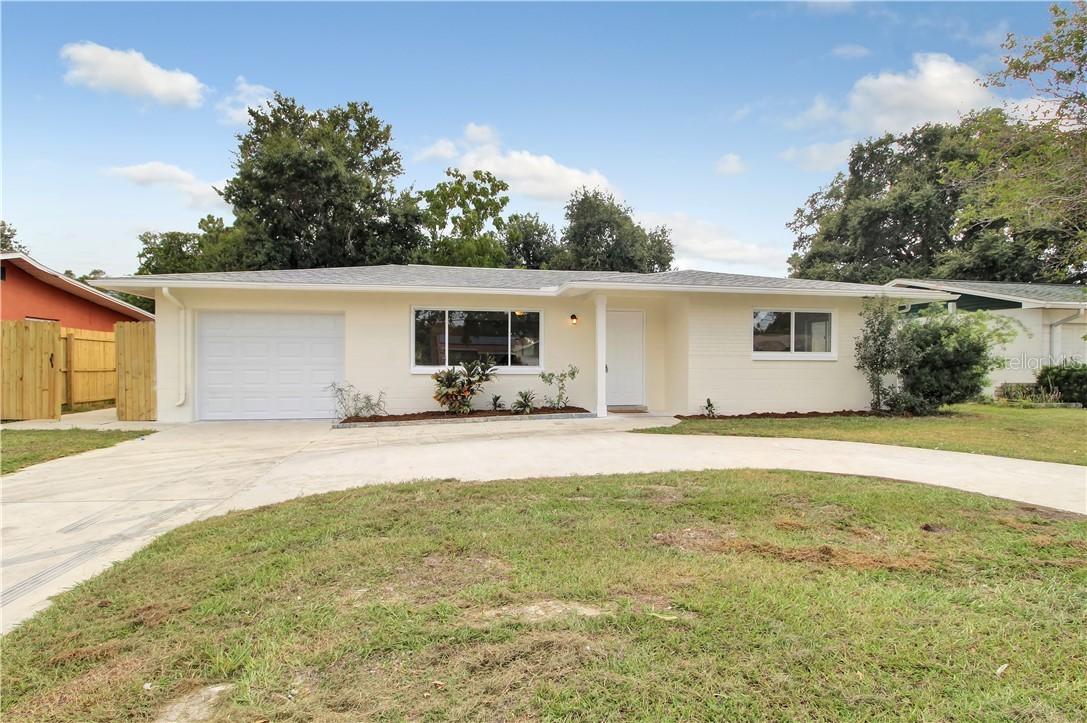 11098 102nd Ave., Seminole, FL 33778