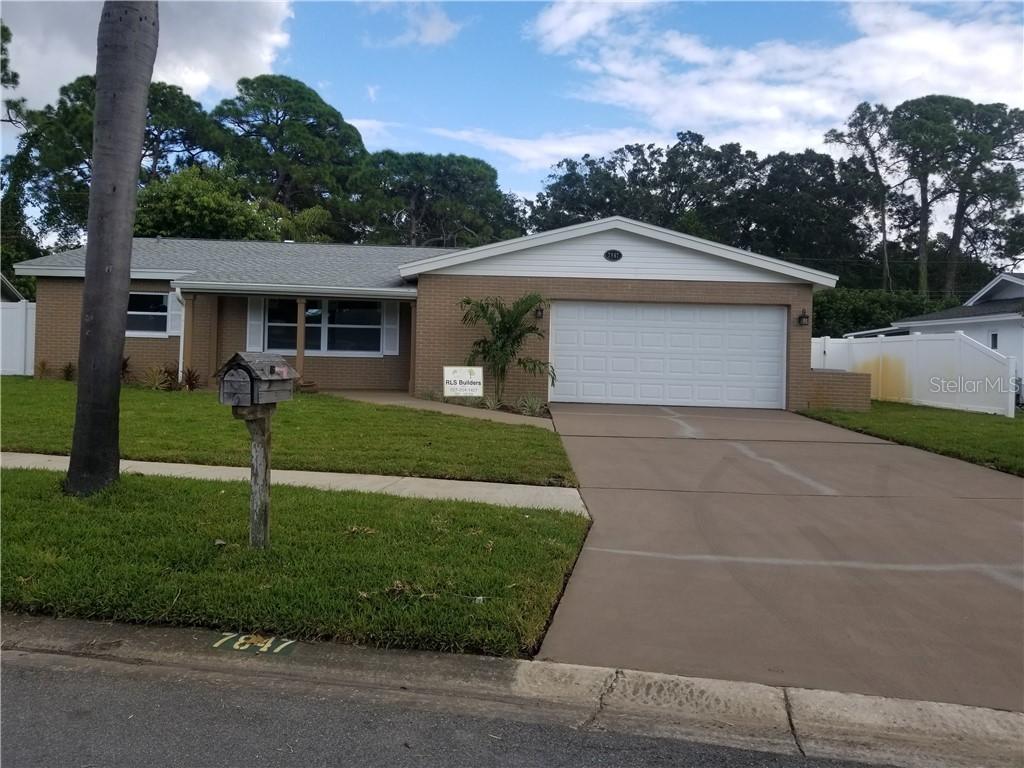 7847 91st St., Largo, FL 33777