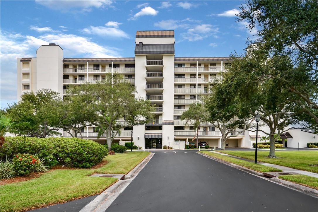 11730 Shipwatch Dr. #203, Largo, FL 33774