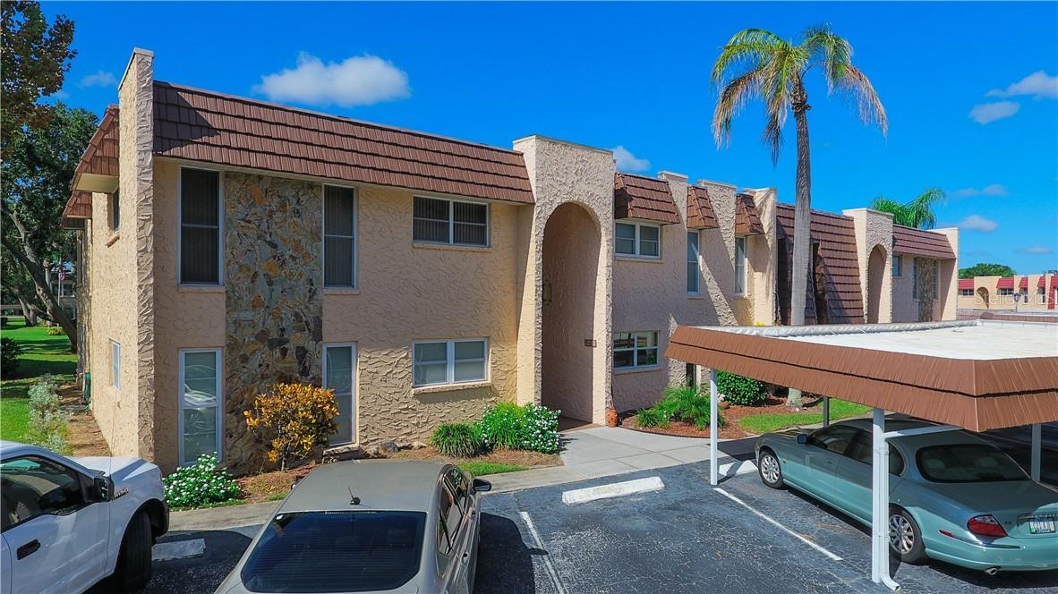 214 Aspen Cir., Seminole, FL 33777