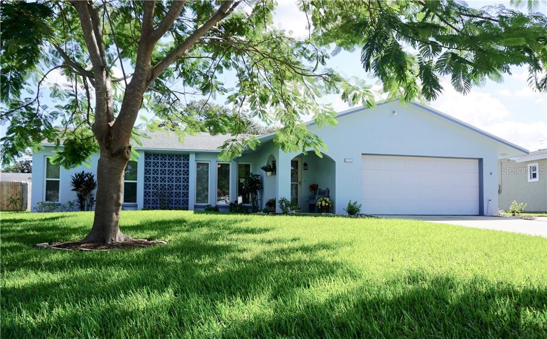 12321 145th St., Largo, FL 33774