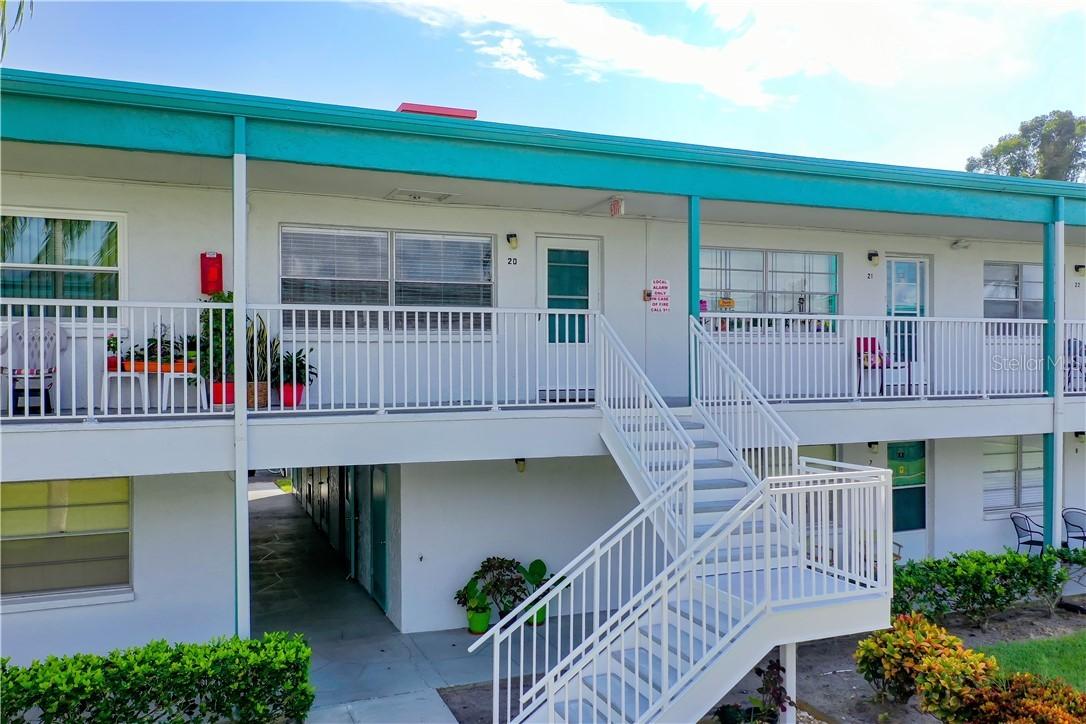 5216 81st St. #20, St Petersburg, FL 33709