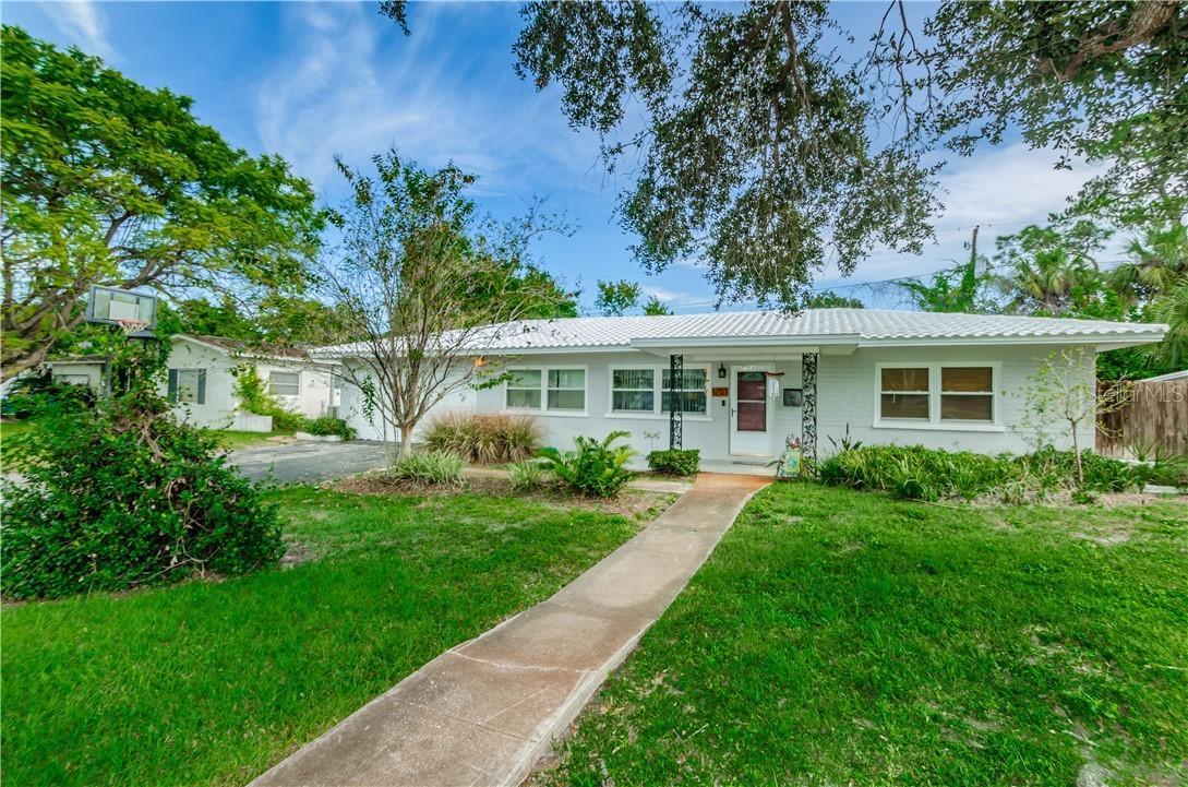 1753 Devonshire Dr., St Petersburg, FL 33710