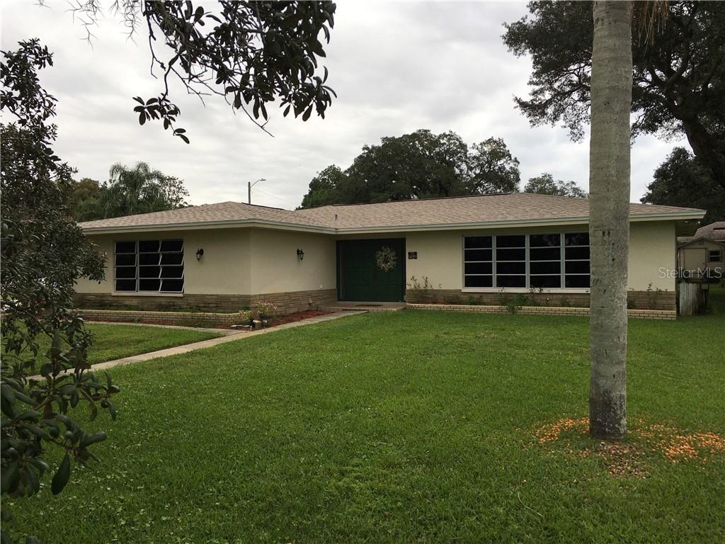 620 N Florida Ave., Tarpon Springs, FL 34689