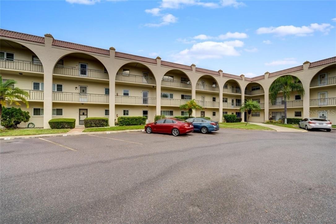 2258 World Parkway Blvd. #26, Clearwater, FL 33763