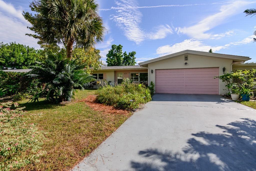 12249 Croft Dr., Largo, FL 33774