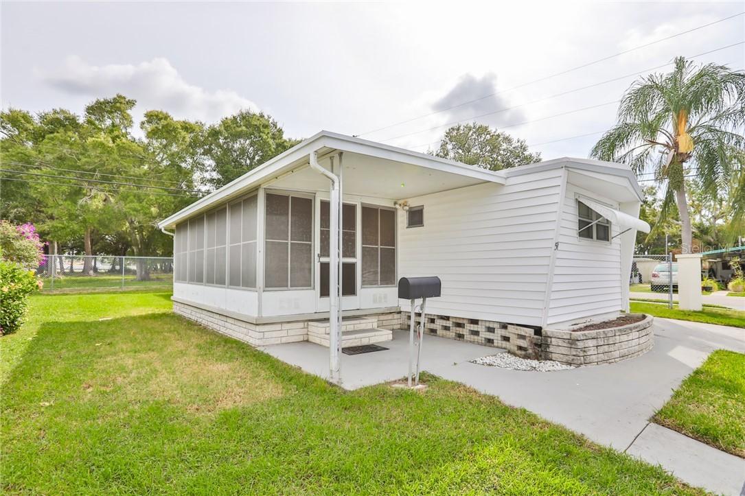 980 7th St. #51, Largo, FL 33770