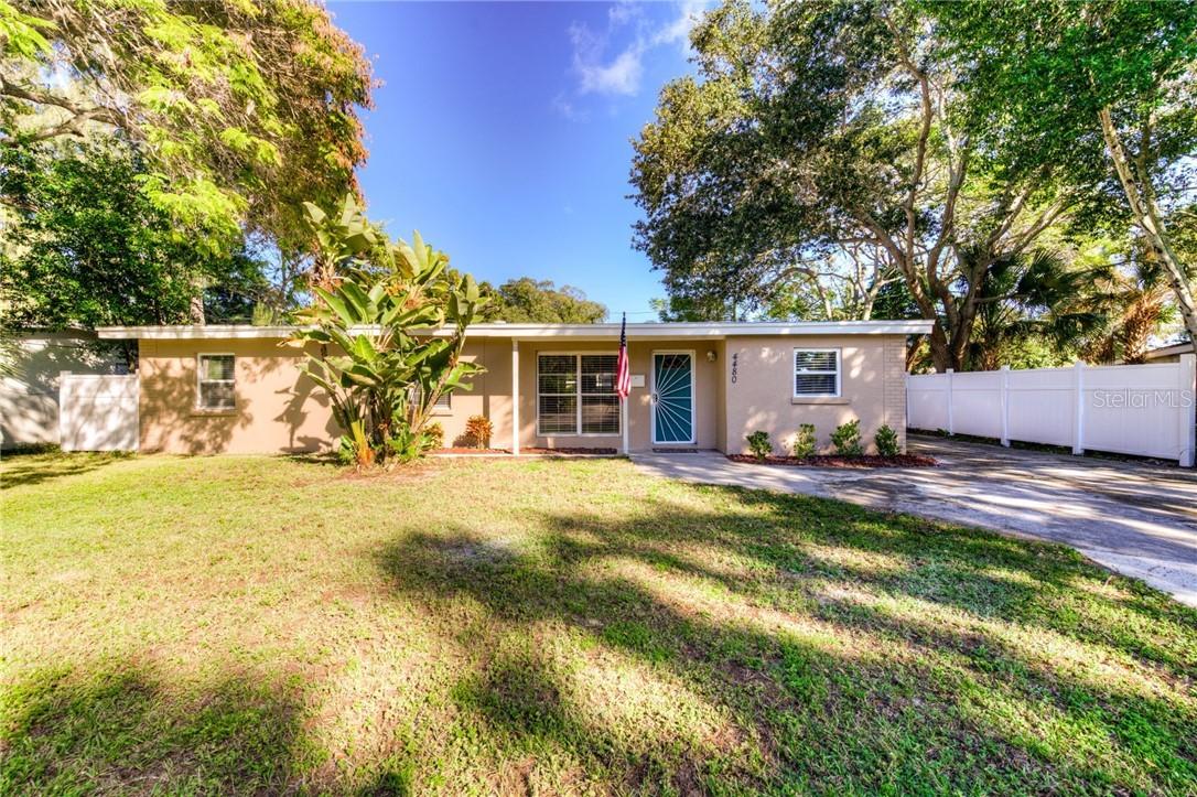 4480 Pompano Dr., St Petersburg, FL 33705