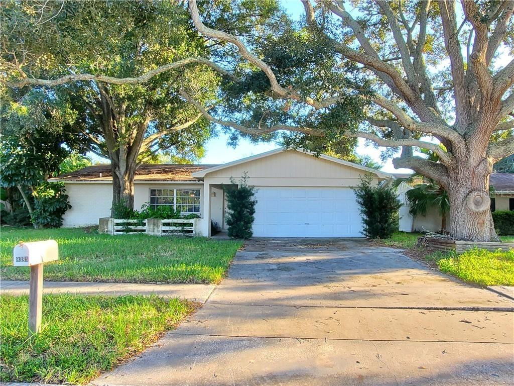 9385 117th Ave., Largo, FL 33773