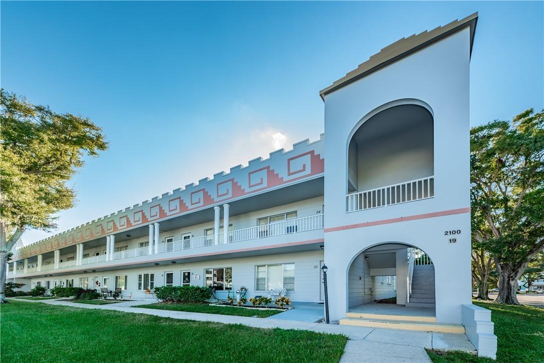 2100 World Parkway Blvd. #64, Clearwater, FL 33763