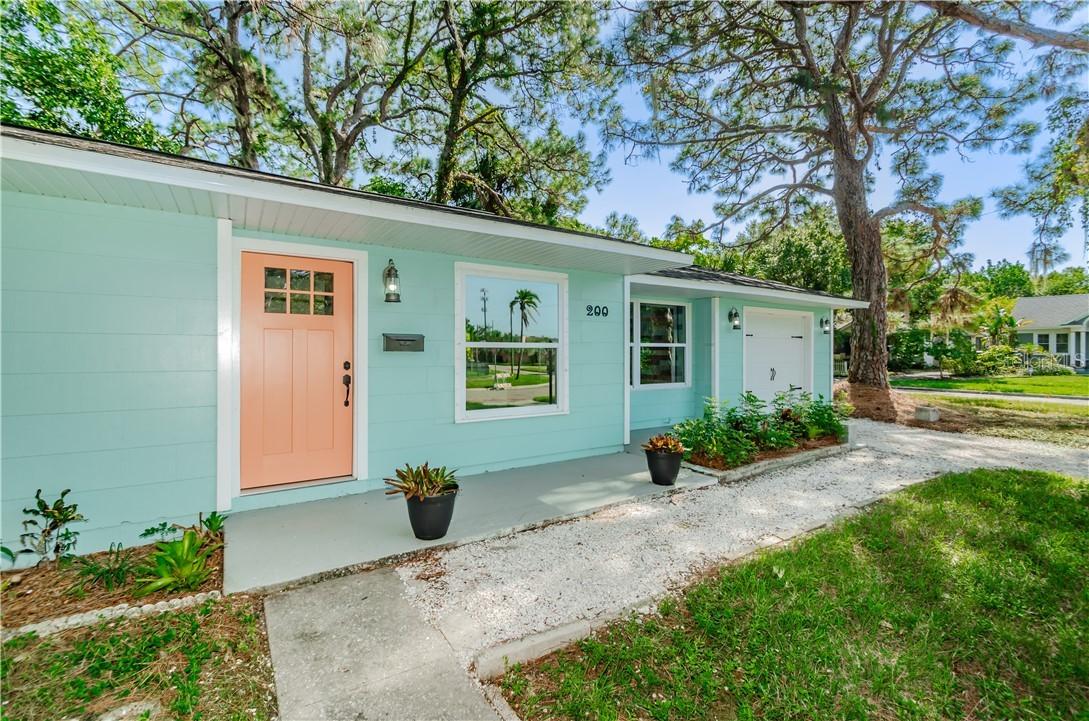 200 Corsino Way, St Petersburg, FL 33705