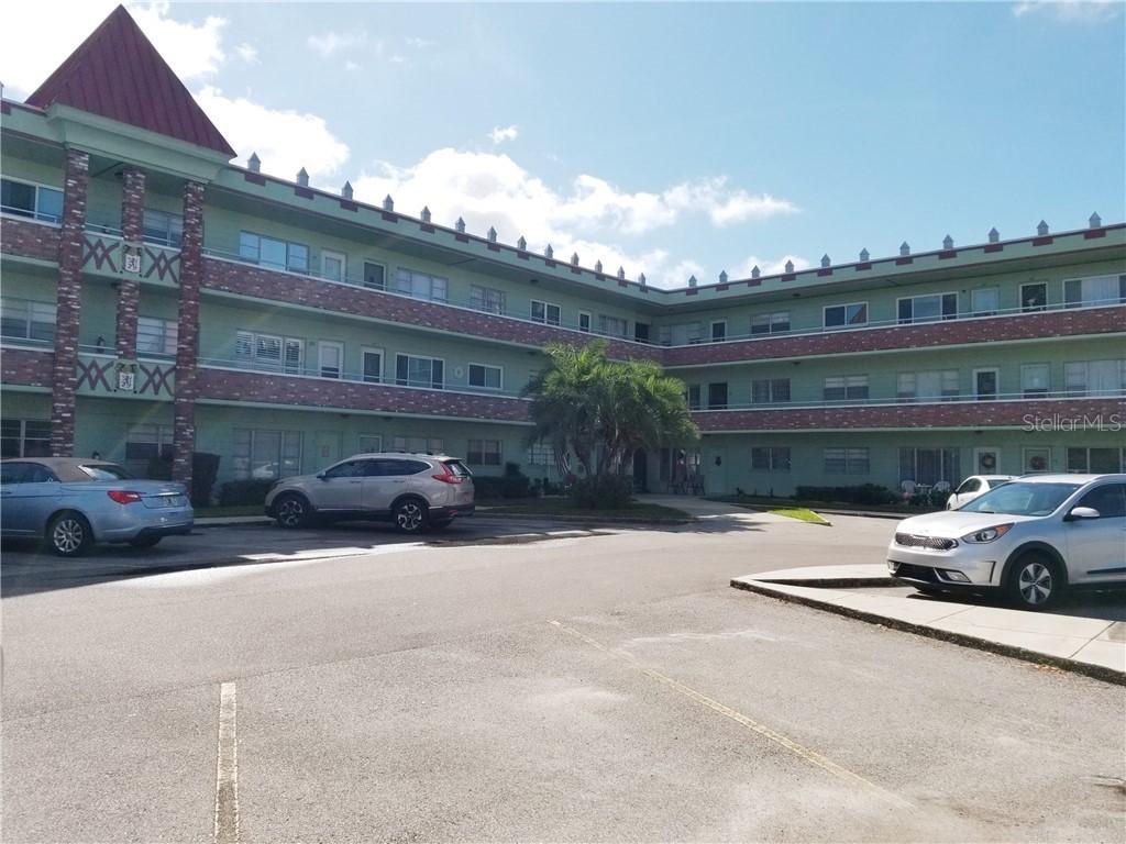 2359 Finlandia Ln. #37, Clearwater, FL 33763