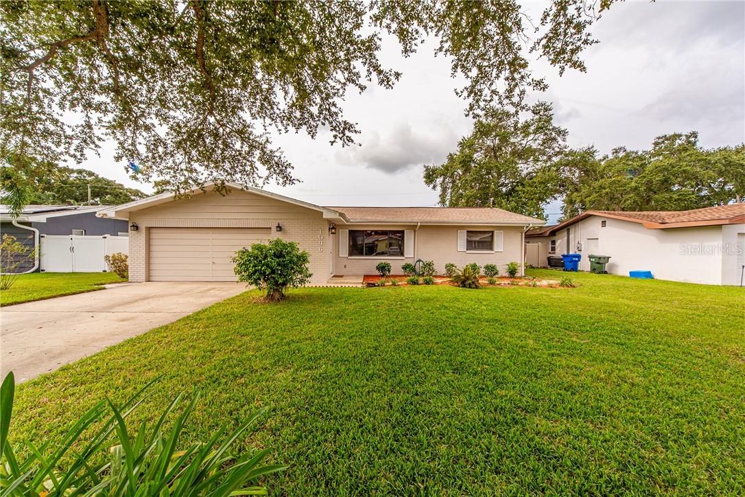 1096 Fay Ave., Largo, FL 33771