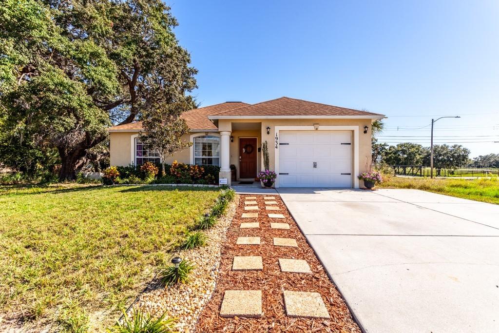 1934 S 42 St., St. Petersburg, FL 33711