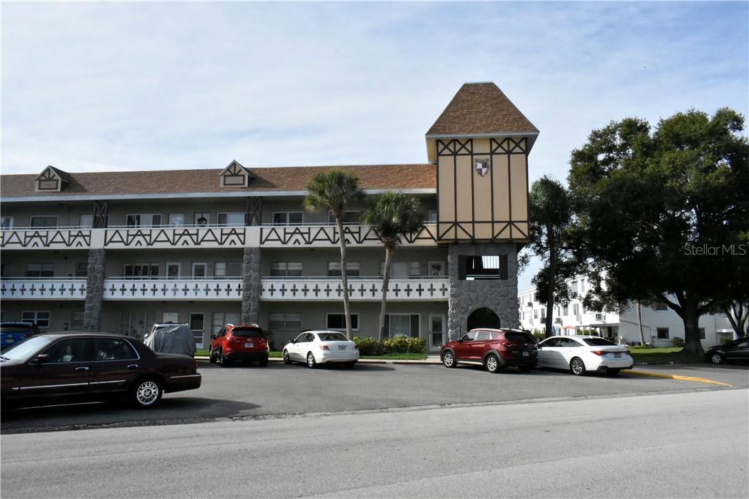 2447 Ecuadorian Way #25, Clearwater, FL 33763